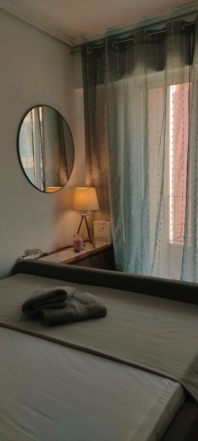 Habitacion Con Balcon Privado. Lägenhet Valencia Exteriör bild